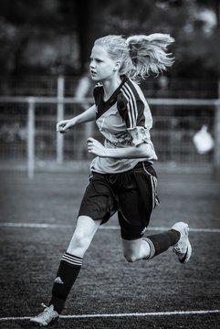 Bild 469 - B-Juniorinnen SG Trittau/S�dstormarn - SV Frisia 03 Risum Lindholm : Ergebnis: 3:1